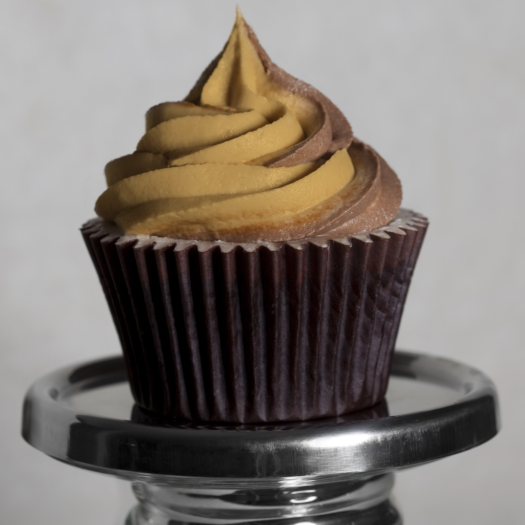 Peanut Butter and Chocolate Cupcakes